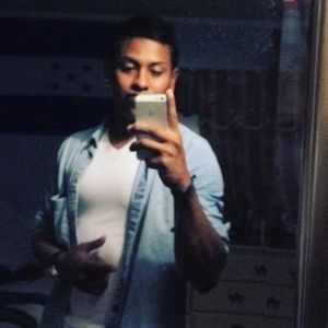 Meet your Posher, Eduardo a.